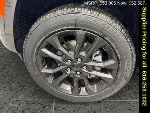 New 2026 Jeep Grand Cherokee Limited image 25