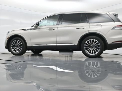 Used 2023 Lincoln Aviator Reserve w/ Equipment Group 201A image 57