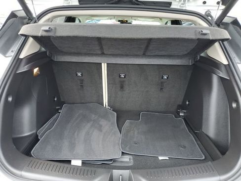 Used 2021 Buick Encore GX Essence image 35