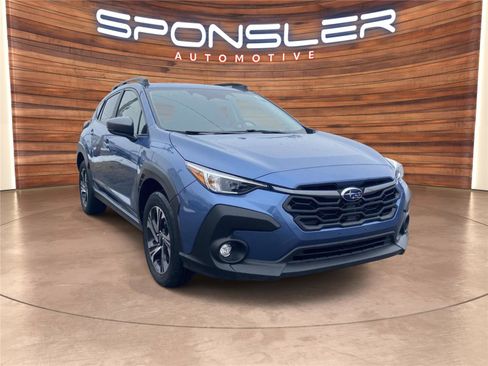 Used 2024 Subaru Crosstrek 2.0i Premium image 7