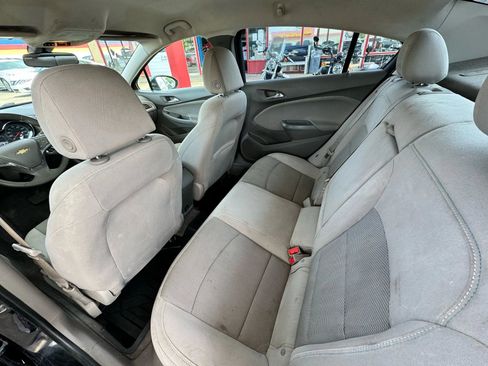 Used 2018 Chevrolet Cruze LT image 14