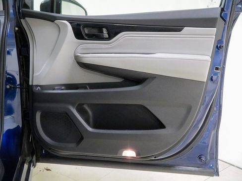 Certified 2023 Honda Odyssey Elite image 48