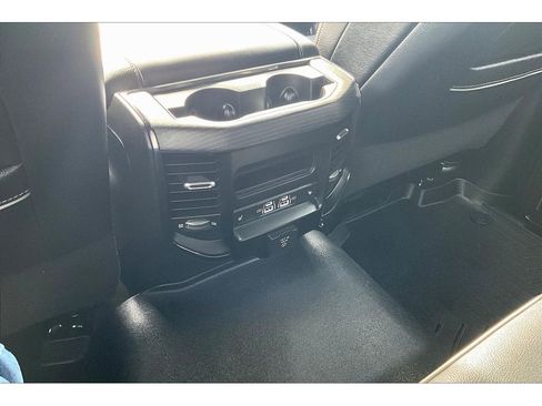 Used 2023 RAM 2500 Limited image 11