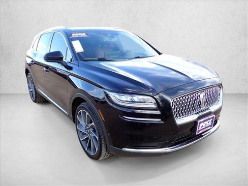 Used 2023 Lincoln Nautilus Reserve w/ Equipment Group 201A AWD/4WD image 6