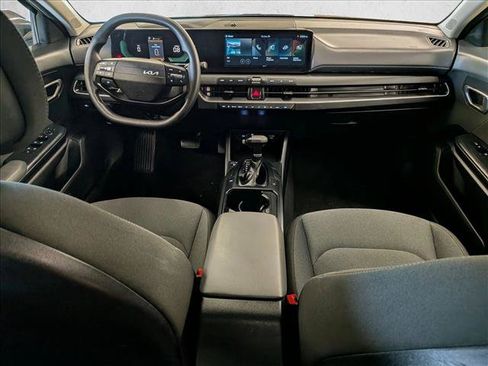 Used 2025 Kia K4 FWD image 19