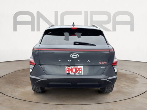 Used 2024 Hyundai Kona SEL AWD/4WD image 13