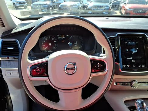 Certified 2022 Volvo XC90 T8 Inscription w/ Advanced Package image 15