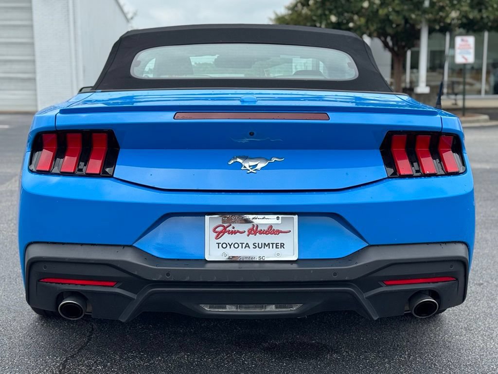 Used 2024 Ford Mustang Premium RWD image 10