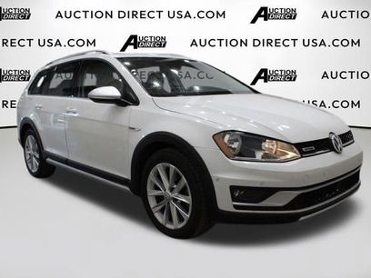 Used 2017 Volkswagen Golf Alltrack SE