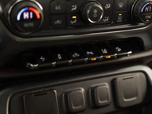 Used 2016 Chevrolet Silverado 2500 LTZ w/ Custom Sport Edition image 18