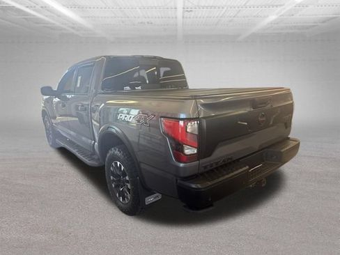 Used 2021 Nissan Titan PRO-4X w/ Pro-4x Convenience Package AWD/4WD image 14