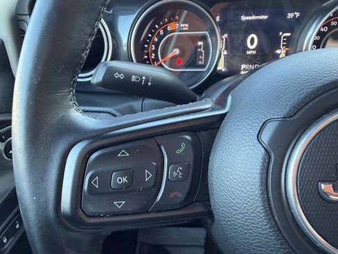 Used 2020 Jeep Wrangler Unlimited Sport image 15