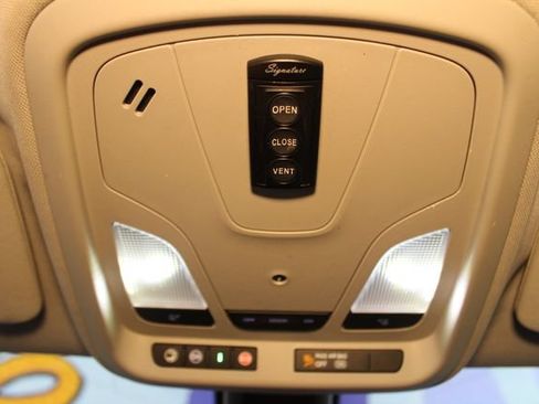Used 2019 Chevrolet Impala LT FWD image 26
