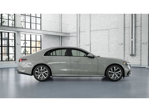 New 2027 Mercedes-Benz E 450 4MATIC Sedan image 16
