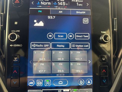 Used 2025 Subaru Forester Premium image 11