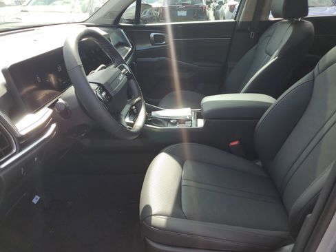 New 2026 Kia Sorento S w/ S Panoramic Sunroof Package FWD image 18