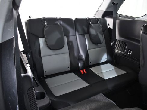 Used 2023 Ford Explorer XLT w/ Equipment Group 202A image 20