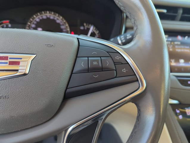 Used 2019 Cadillac XT5 Premium Luxury FWD image 16