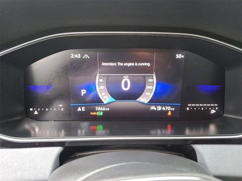 Used 2025 Volkswagen Jetta SE image 19