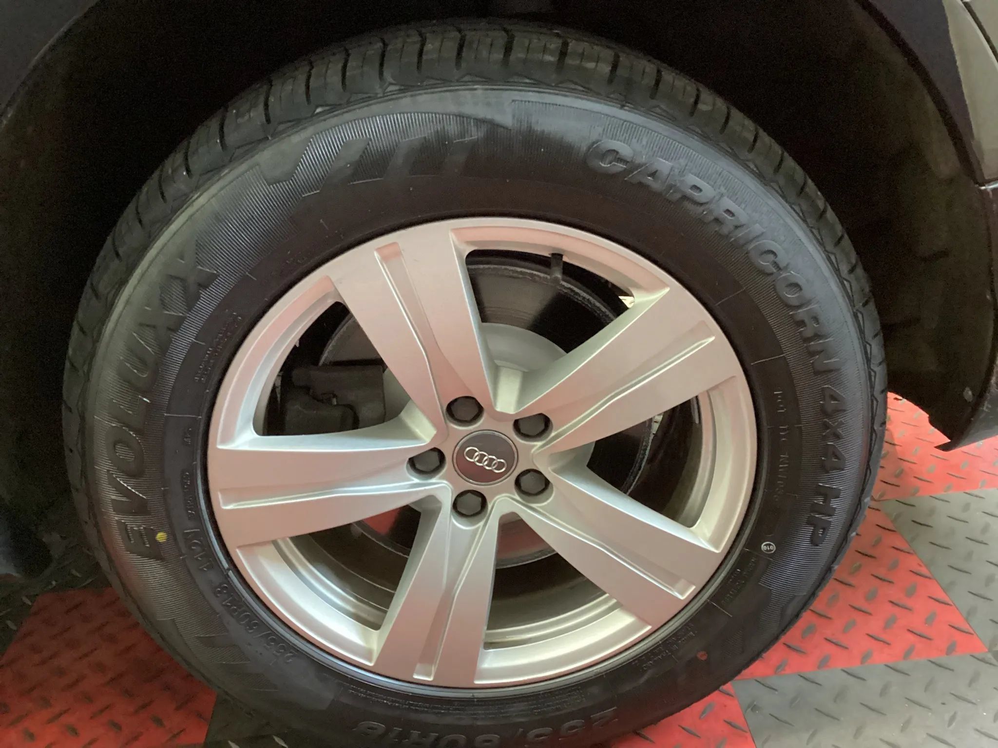 Used 2018 Audi Q7 2.0T Premium Plus w/ Premium Plus Package AWD/4WD image 6