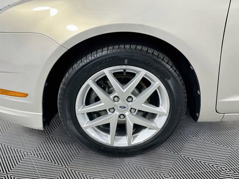 Used 2010 Ford Fusion SEL FWD image 25