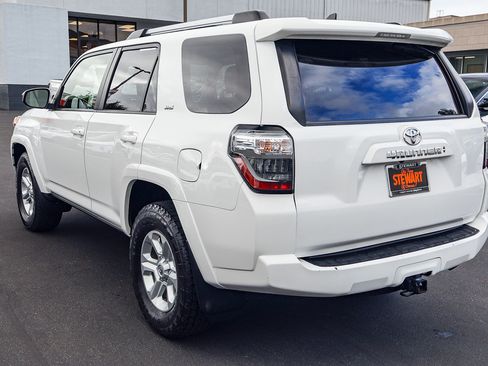 Used 2024 Toyota 4Runner SR5 image 21