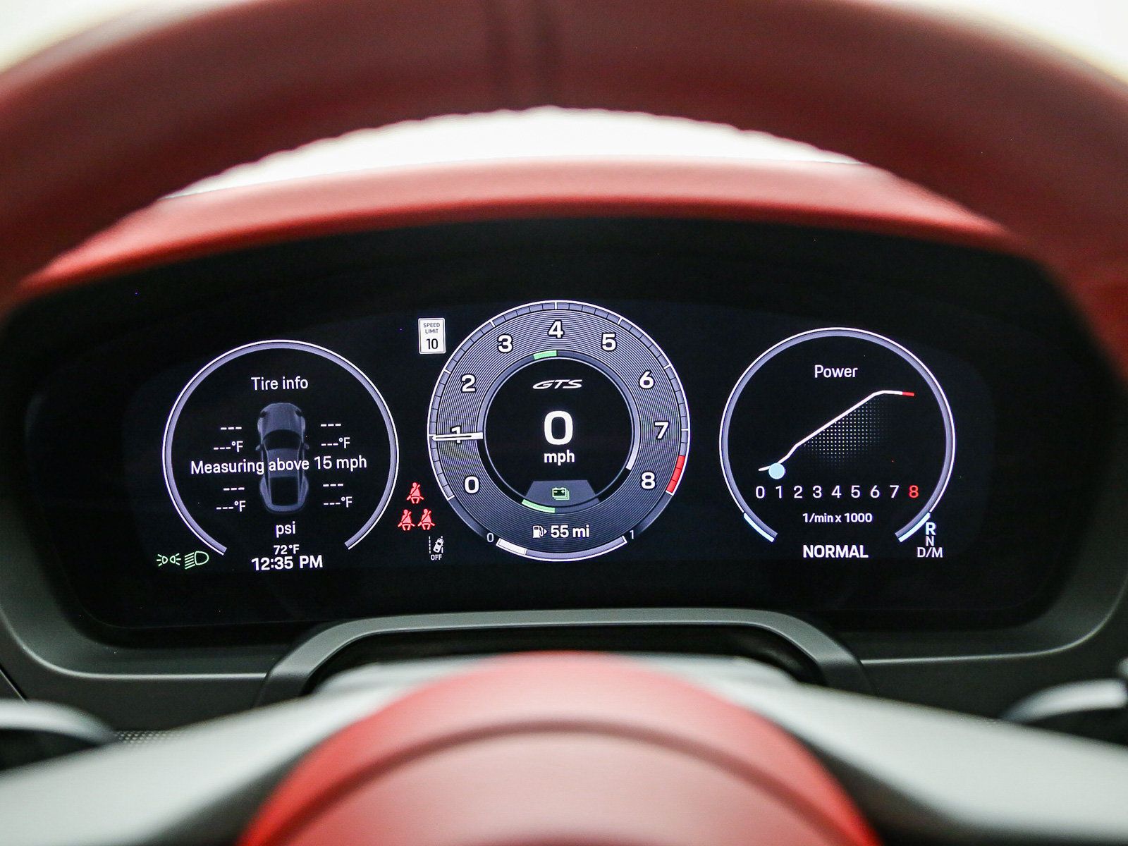 Certified 2025 Porsche 911 Carrera GTS RWD image 28