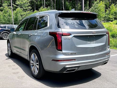Used 2024 Cadillac XT6 Premium Luxury AWD/4WD image 6