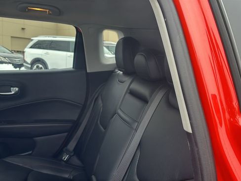 Used 2019 Jeep Compass Trailhawk w/ Leather Interior Group image 30