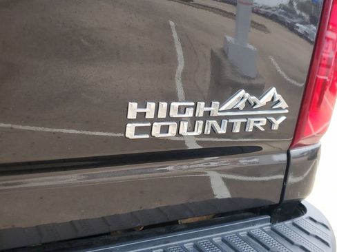 Used 2020 Chevrolet Silverado 3500 High Country w/ Z71 Off-Road Package image 5