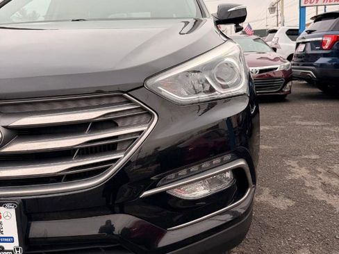 Used 2017 Hyundai Santa Fe Sport 2.0T image 4