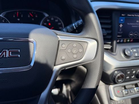 Used 2022 GMC Acadia SLE w/ Driver Convenience Package AWD/4WD image 16