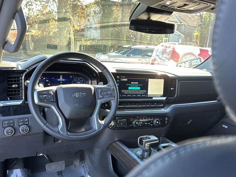 Used 2024 Chevrolet Silverado 1500 RST w/ All Star Edition Plus image 16