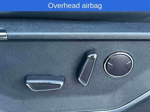 Used 2023 Ford F150 Lariat w/ Equipment Group 502A High image 19