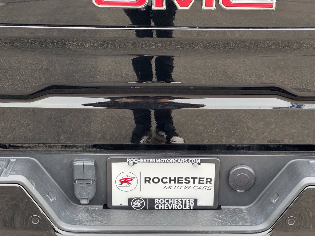 Used 2023 GMC Sierra 1500 AT4 w/ AT4 Premium Package AWD/4WD image 54