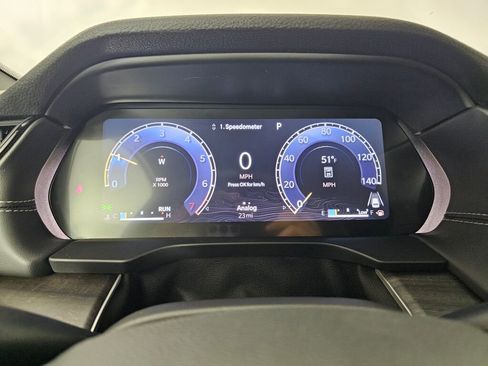 New 2026 Jeep Grand Cherokee Altitude image 23