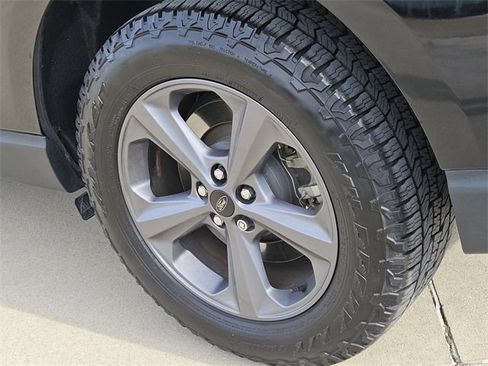 Certified 2024 Ford Edge SEL w/ Sport Appearance Package image 7