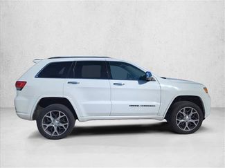 Used 2019 Jeep Grand Cherokee Overland video 4