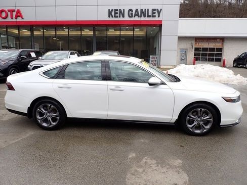 Used 2024 Honda Accord EX image 2