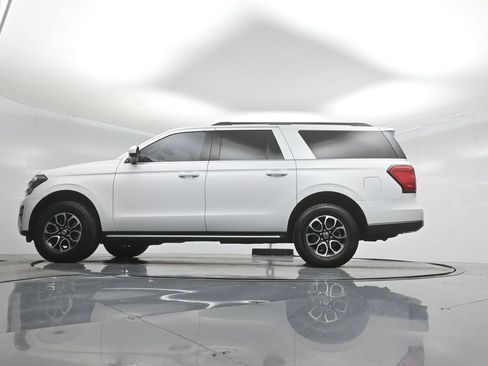 Certified 2023 Ford Expedition Max XLT RWD image 53