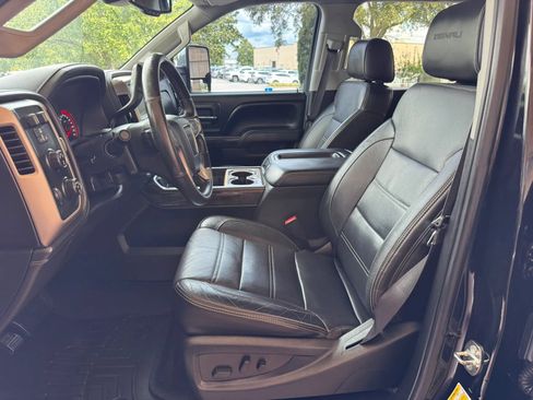 Used 2015 GMC Sierra 2500 Denali w/ Duramax Plus Package AWD/4WD image 14
