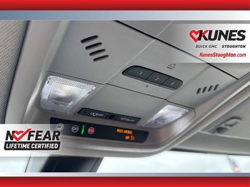 Used 2023 GMC Acadia SLT image 37