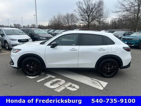 Certified 2026 Honda HR-V Sport image 3