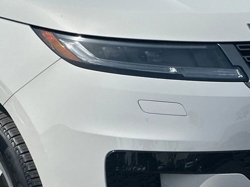 New 2026 Land Rover Range Rover Sport SE image 12