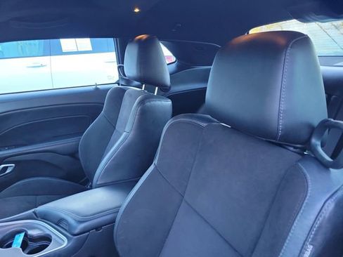 Used 2022 Dodge Challenger GT w/ Plus Package RWD image 12