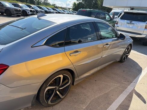 Used 2020 Honda Accord Sport image 6