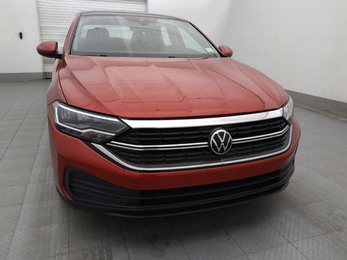 Used 2024 Volkswagen Jetta SE FWD image 14