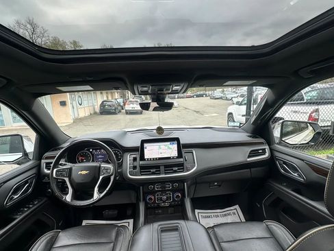 Used 2021 Chevrolet Tahoe Premier w/ Premium Package image 30