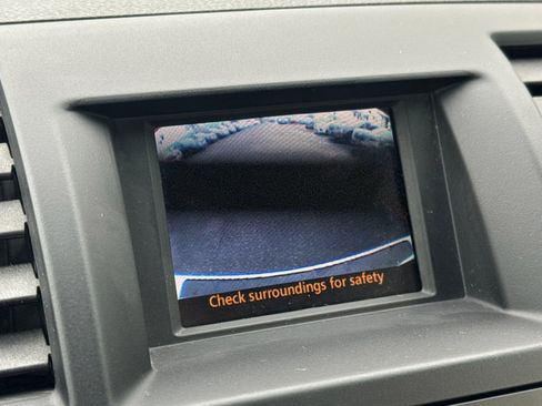 Used 2012 Toyota Highlander FWD image 20