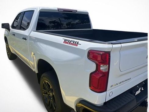 Used 2023 Chevrolet Silverado 1500 LT Trail Boss w/ Protection Package AWD/4WD image 5